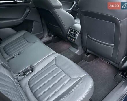 Синий Шкода Kodiaq, объемом двигателя 1.97 л и пробегом 104 тыс. км за 39999 $, фото 52 на Automoto.ua