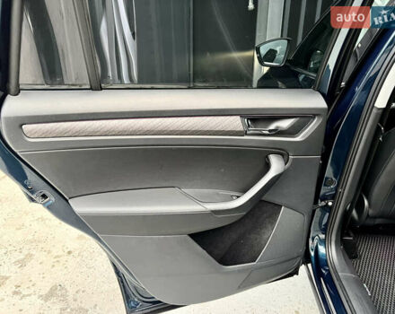 Синий Шкода Kodiaq, объемом двигателя 1.97 л и пробегом 50 тыс. км за 38500 $, фото 52 на Automoto.ua