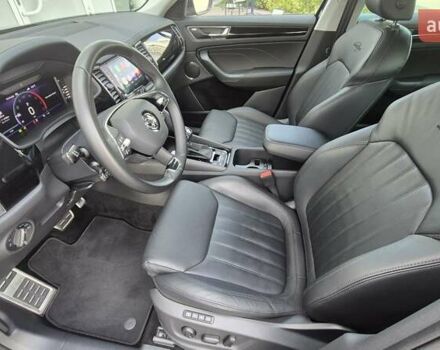 Шкода Kodiaq 2023 в Киеве на Automoto.ua Синий Шкода Kodiaq, объемом двигателя 1.97 л и пробегом 88 тыс. км за 41500 $, фото 6 на Automoto.ua