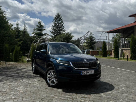 Шкода Kodiaq 2017 в Золочев на Automoto.ua Синий Шкода Kodiaq, объемом двигателя 1.97 л и пробегом 53 тыс. км за 27800 $, фото 1 на Automoto.ua
