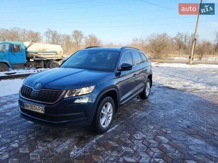 Шкода Kodiaq 2018 в Константиновке на Automoto.ua Синий Шкода Kodiaq, объемом двигателя 1.97 л и пробегом 96 тыс. км за 31000 $, фото 1 на Automoto.ua