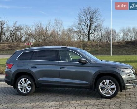 Синий Шкода Kodiaq, объемом двигателя 2 л и пробегом 167 тыс. км за 25400 $, фото 1 на Automoto.ua
