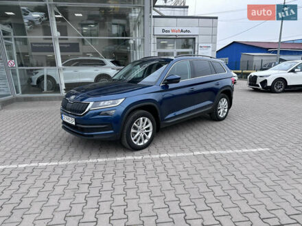 Шкода Kodiaq 2020 у Чернівцях на Automoto.ua Синій Шкода Kodiaq, об'ємом двигуна 1.98 л та пробігом 101 тис. км за 28500 $, фото 1 на Automoto.ua