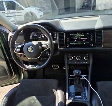 Зеленый Шкода Kodiaq, объемом двигателя 1.97 л и пробегом 69 тыс. км за 33500 $, фото 31 на Automoto.ua