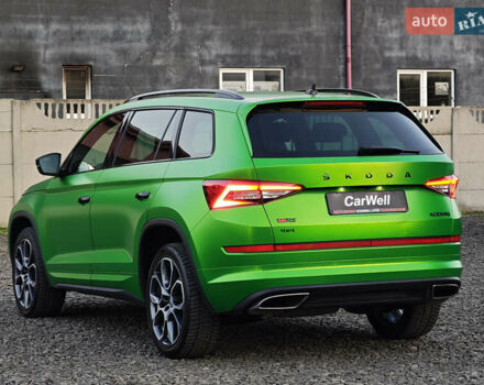 Зеленый Шкода Kodiaq, объемом двигателя 1.97 л и пробегом 162 тыс. км за 37499 $, фото 4 на Automoto.ua