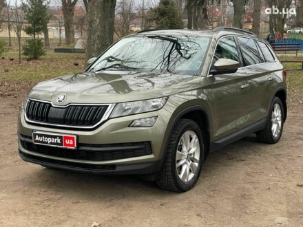 Шкода Kodiaq 2017 в Киеве на Automoto.ua Зеленый Шкода Kodiaq, объемом двигателя 2 л и пробегом 200 тыс. км за 22990 $, фото 1 на Automoto.ua