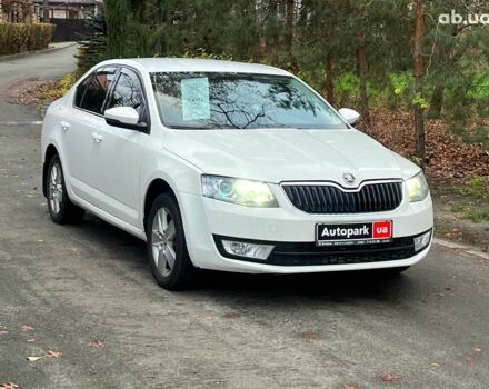 Білий Шкода Octavia A7, об'ємом двигуна 1.8 л та пробігом 217 тис. км за 9490 $, фото 1 на Automoto.ua
