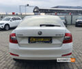 Белый Шкода Octavia A7, объемом двигателя 1.6 л и пробегом 216 тыс. км за 11700 $, фото 5 на Automoto.ua