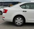 Белый Шкода Octavia A7, объемом двигателя 1.2 л и пробегом 270 тыс. км за 8990 $, фото 6 на Automoto.ua