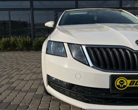 Білий Шкода Octavia A7, об'ємом двигуна 1.6 л та пробігом 135 тис. км за 14800 $, фото 8 на Automoto.ua
