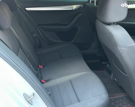 Білий Шкода Octavia A7, об'ємом двигуна 1.4 л та пробігом 149 тис. км за 16490 $, фото 14 на Automoto.ua
