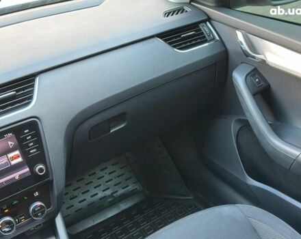 Білий Шкода Octavia A7, об'ємом двигуна 1.4 л та пробігом 149 тис. км за 16490 $, фото 18 на Automoto.ua