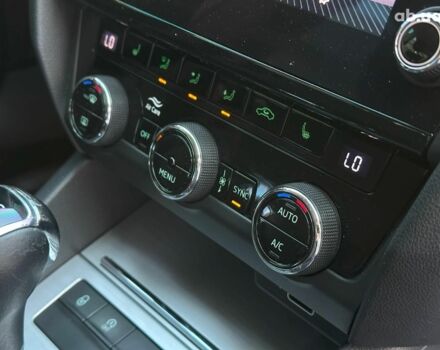 Білий Шкода Octavia A7, об'ємом двигуна 1.4 л та пробігом 149 тис. км за 16490 $, фото 25 на Automoto.ua