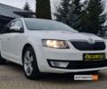 Белый Шкода Octavia A7, объемом двигателя 2 л и пробегом 288 тыс. км за 11900 $, фото 1 на Automoto.ua