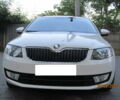 Білий Шкода Octavia A7, об'ємом двигуна 1.6 л та пробігом 182 тис. км за 12500 $, фото 1 на Automoto.ua