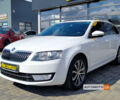 Белый Шкода Octavia A7, объемом двигателя 1.6 л и пробегом 247 тыс. км за 12790 $, фото 2 на Automoto.ua
