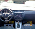 Белый Шкода Octavia A7, объемом двигателя 1.6 л и пробегом 247 тыс. км за 12790 $, фото 11 на Automoto.ua