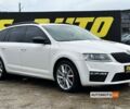 Белый Шкода Octavia A7, объемом двигателя 2 л и пробегом 237 тыс. км за 14700 $, фото 1 на Automoto.ua