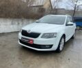 Белый Шкода Octavia A7, объемом двигателя 2 л и пробегом 298 тыс. км за 13190 $, фото 1 на Automoto.ua