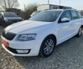Белый Шкода Octavia A7, объемом двигателя 1.6 л и пробегом 197 тыс. км за 12500 $, фото 1 на Automoto.ua