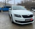 Белый Шкода Octavia A7, объемом двигателя 2 л и пробегом 298 тыс. км за 13190 $, фото 2 на Automoto.ua