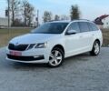 Белый Шкода Octavia A7, объемом двигателя 1.6 л и пробегом 190 тыс. км за 13850 $, фото 1 на Automoto.ua