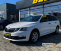 Белый Шкода Octavia A7, объемом двигателя 1.6 л и пробегом 192 тыс. км за 13500 $, фото 6 на Automoto.ua