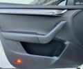 Белый Шкода Octavia A7, объемом двигателя 1.6 л и пробегом 302 тыс. км за 14290 $, фото 14 на Automoto.ua