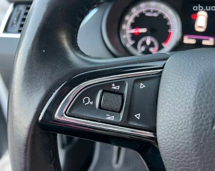 Белый Шкода Octavia A7, объемом двигателя 1.6 л и пробегом 302 тыс. км за 14290 $, фото 24 на Automoto.ua
