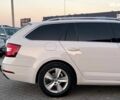 Белый Шкода Octavia A7, объемом двигателя 1.6 л и пробегом 302 тыс. км за 14290 $, фото 8 на Automoto.ua