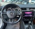 Белый Шкода Octavia A7, объемом двигателя 1.6 л и пробегом 302 тыс. км за 14290 $, фото 22 на Automoto.ua