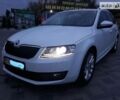 Белый Шкода Octavia A7, объемом двигателя 1.6 л и пробегом 170 тыс. км за 17700 $, фото 1 на Automoto.ua