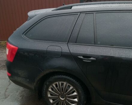 Черный Шкода Octavia A7, объемом двигателя 1.6 л и пробегом 221 тыс. км за 12200 $, фото 2 на Automoto.ua
