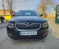 Черный Шкода Octavia A7, объемом двигателя 2 л и пробегом 240 тыс. км за 12150 $, фото 1 на Automoto.ua