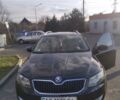 Черный Шкода Octavia A7, объемом двигателя 1.6 л и пробегом 300 тыс. км за 11700 $, фото 1 на Automoto.ua