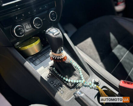 Шкода Octavia A7 2016 в Черновцах на Automoto.ua Черный Шкода Octavia A7, объемом двигателя 2 л и пробегом 200 тыс. км за 16200 $, фото 14 на Automoto.ua