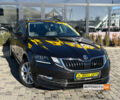 Чорний Шкода Octavia A7, об'ємом двигуна 2 л та пробігом 253 тис. км за 18500 $, фото 1 на Automoto.ua
