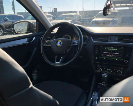 Чорний Шкода Octavia A7, об'ємом двигуна 2 л та пробігом 253 тис. км за 18500 $, фото 25 на Automoto.ua