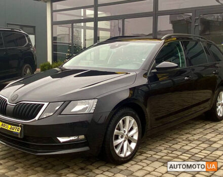 Чорний Шкода Octavia A7, об'ємом двигуна 1.6 л та пробігом 310 тис. км за 14000 $, фото 2 на Automoto.ua
