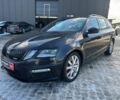 Черный Шкода Octavia A7, объемом двигателя 2 л и пробегом 240 тыс. км за 23290 $, фото 1 на Automoto.ua