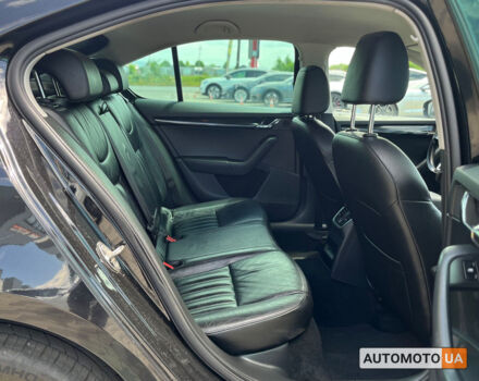 Чорний Шкода Octavia A7, об'ємом двигуна 2 л та пробігом 286 тис. км за 15800 $, фото 22 на Automoto.ua