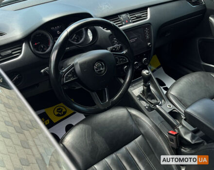 Чорний Шкода Octavia A7, об'ємом двигуна 2 л та пробігом 286 тис. км за 15800 $, фото 9 на Automoto.ua