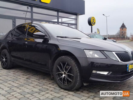 Шкода Octavia A7 2017 в Мукачеве на Automoto.ua Черный Шкода Octavia A7, объемом двигателя 1.4 л и пробегом 131 тыс. км за 14800 $, фото 1 на Automoto.ua