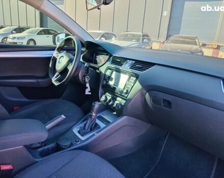Коричневый Шкода Octavia A7, объемом двигателя 1.8 л и пробегом 385 тыс. км за 11390 $, фото 21 на Automoto.ua