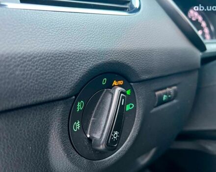 Серый Шкода Octavia A7, объемом двигателя 1.6 л и пробегом 240 тыс. км за 10990 $, фото 17 на Automoto.ua