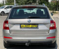 Серый Шкода Octavia A7, объемом двигателя 1.6 л и пробегом 268 тыс. км за 12600 $, фото 3 на Automoto.ua