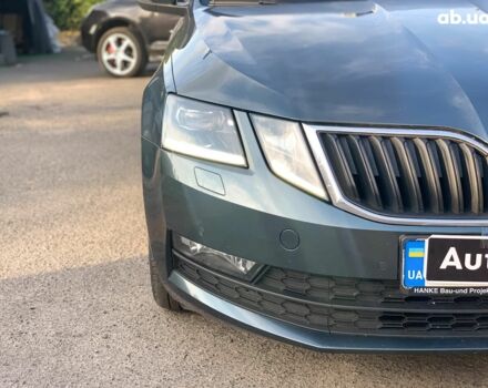 Серый Шкода Octavia A7, объемом двигателя 1.6 л и пробегом 344 тыс. км за 14890 $, фото 8 на Automoto.ua