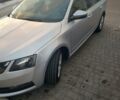 Серый Шкода Octavia A7, объемом двигателя 1.6 л и пробегом 219 тыс. км за 13200 $, фото 1 на Automoto.ua