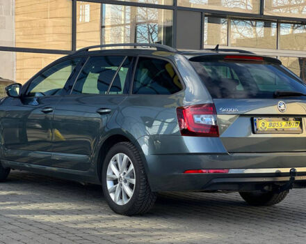 Сірий Шкода Octavia A7, об'ємом двигуна 1.6 л та пробігом 261 тис. км за 13900 $, фото 3 на Automoto.ua