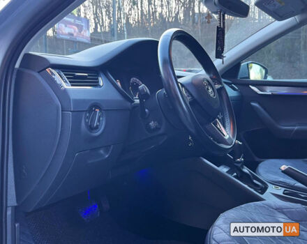Сірий Шкода Octavia A7, об'ємом двигуна 1.6 л та пробігом 290 тис. км за 14500 $, фото 8 на Automoto.ua